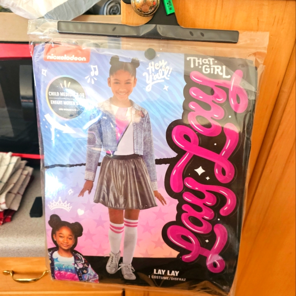 Child costume